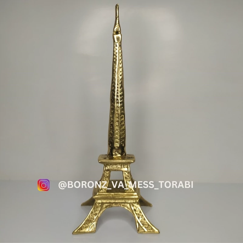 مجسمه برج ایفل بزرگ برنزی