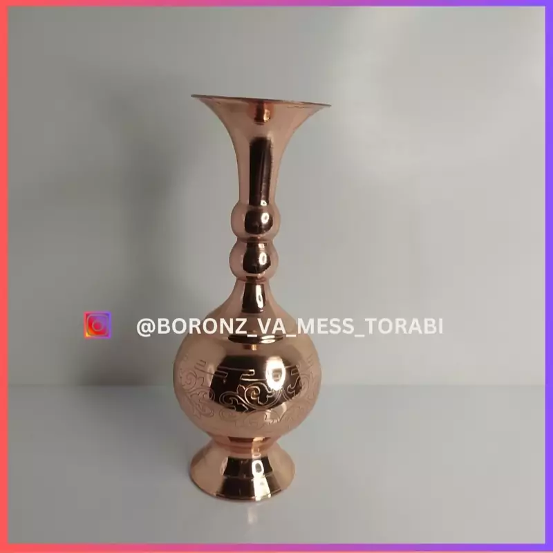 گلدان متوسط طرحدار مسی زیبا