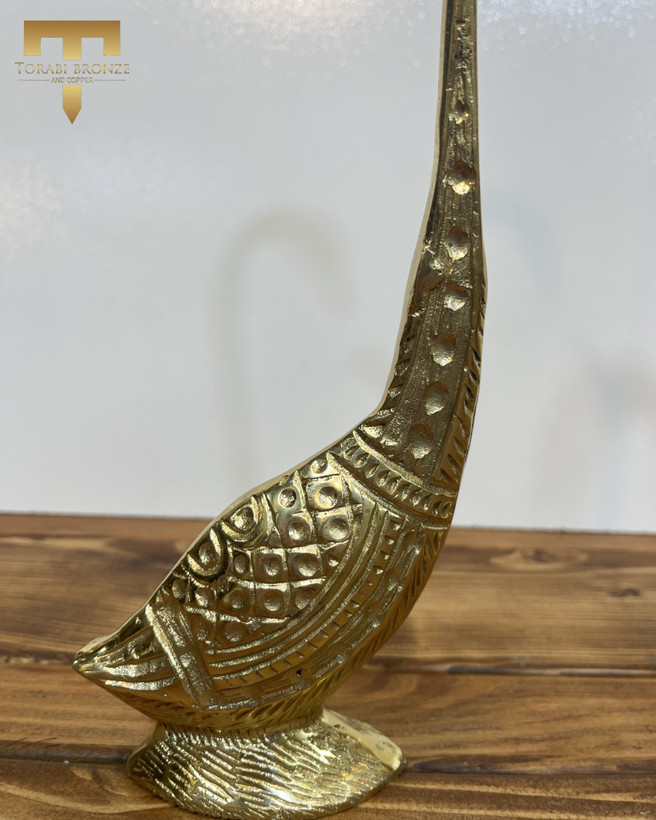 مجسمه برنزی قو عاشق قلم خورده سایز کوچک