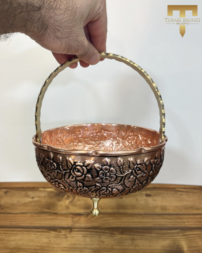 سبد مسی طرح گلبرگ قرمز سایز کوچک