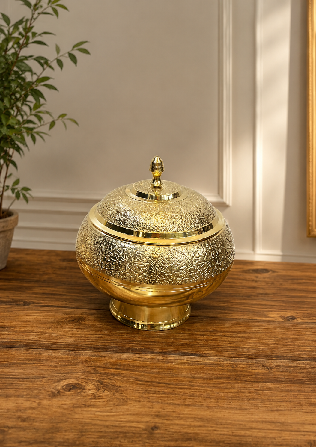 شکلات خوری برنز هندی درب دار یوفا سایز متوسط